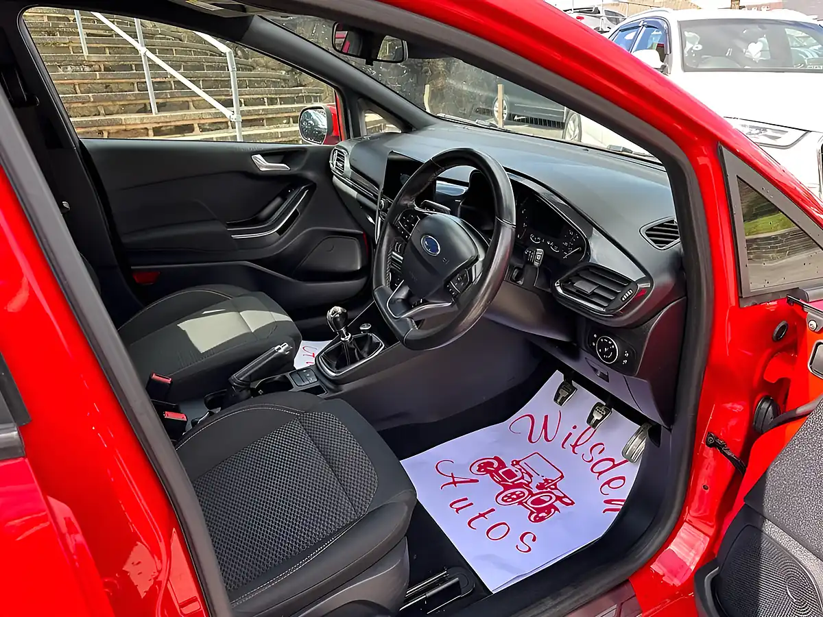 Used 2018 Ford Fiesta ST-Line Red - Interior and Exterior details 10