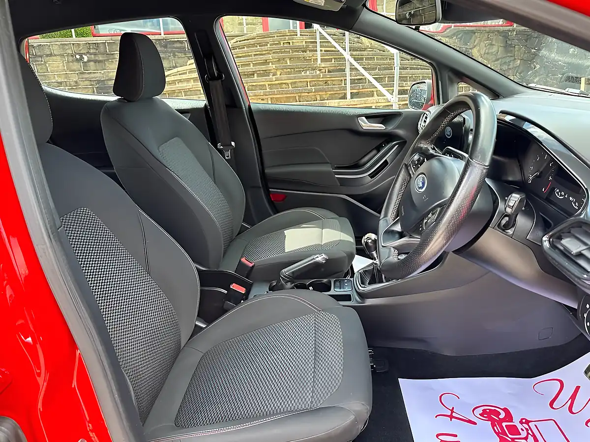 Used 2018 Ford Fiesta ST-Line Red - Interior and Exterior details 11