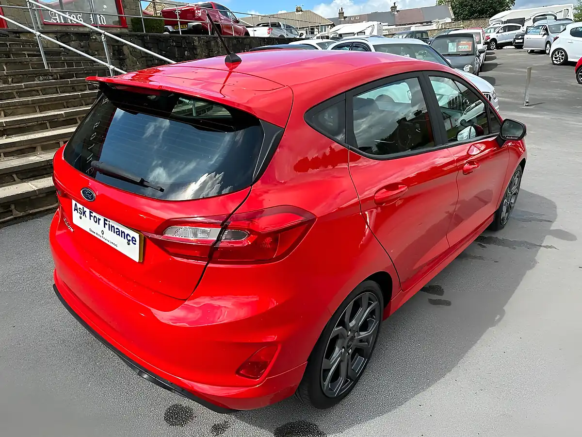 Used 2018 Ford Fiesta ST-Line Red - Interior and Exterior details 8