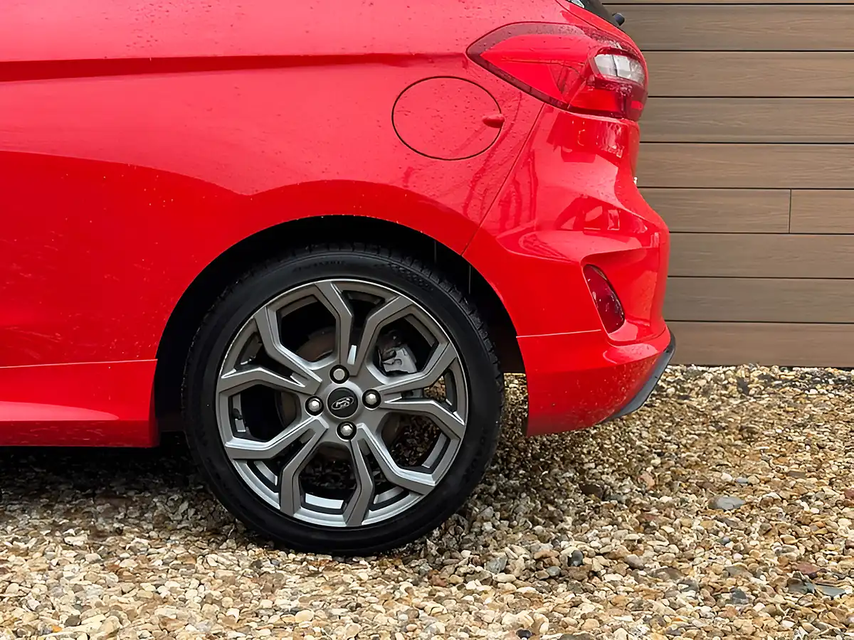 Used 2018 Ford Fiesta ST-Line Red - Interior and Exterior details 12