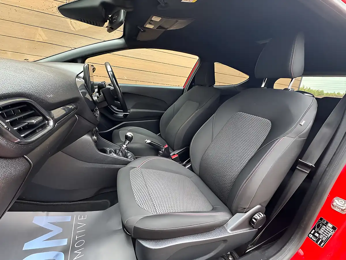 Used 2018 Ford Fiesta ST-Line Red - Interior and Exterior details 18