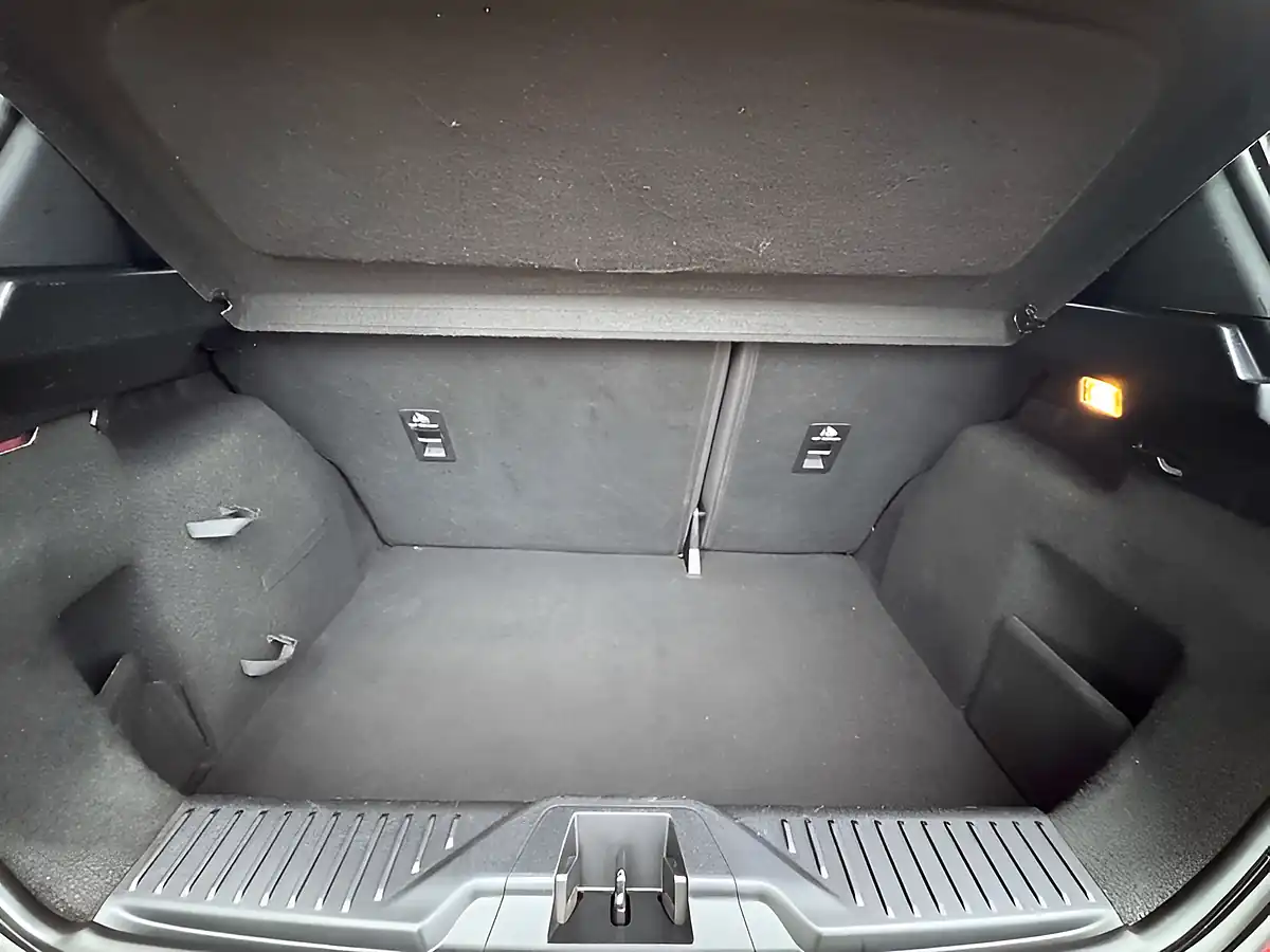 Used 2018 Ford Fiesta ST-Line Red - Interior and Exterior details 5