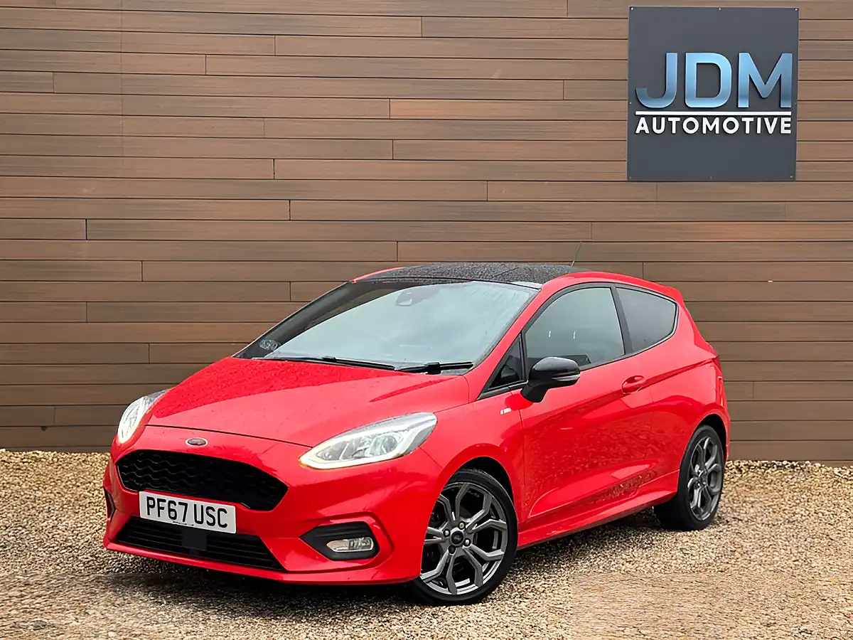 Used 2018 Ford Fiesta ST-Line Red - Interior and Exterior details 8