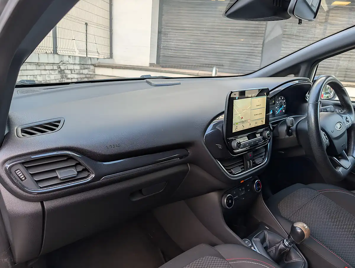 Used 2018 Ford Fiesta ST-Line Rock Metallic - Interior and Exterior details 10