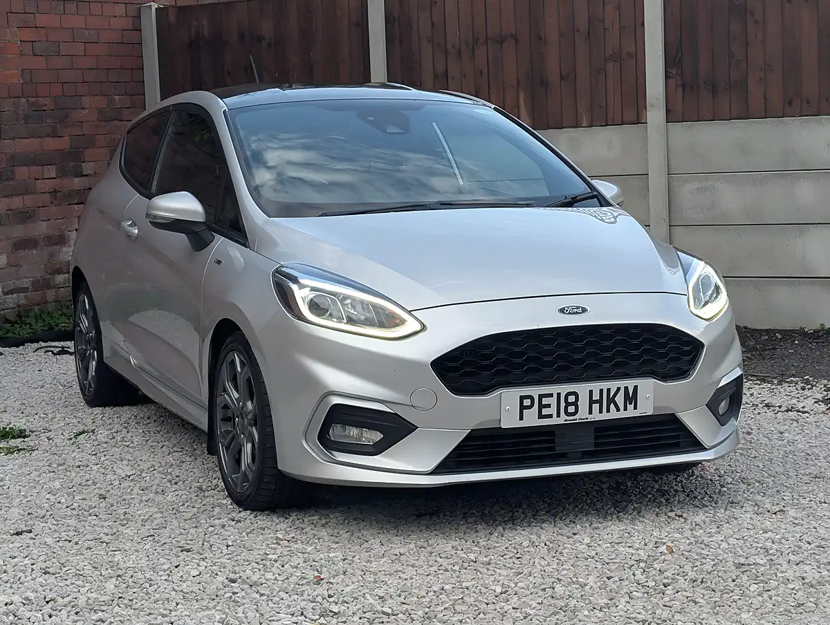 Used 2018 Ford Fiesta ST-Line Rock Metallic - Interior and Exterior details 5