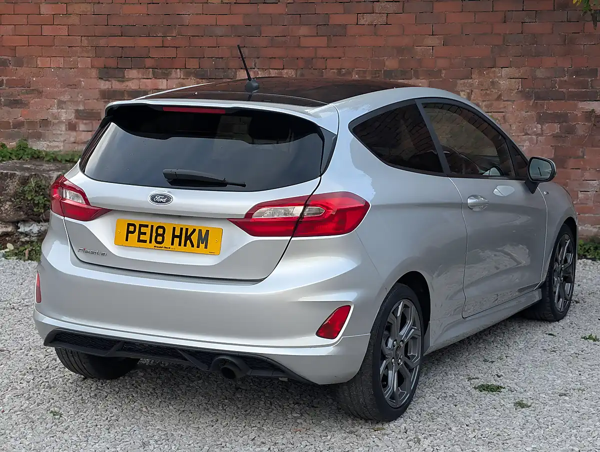 Used 2018 Ford Fiesta ST-Line Rock Metallic - Interior and Exterior details 9