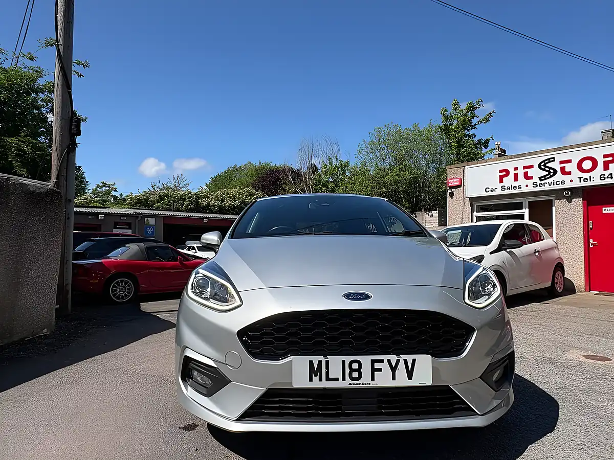 Used 2018 Ford Fiesta ST-Line Silver - Interior and Exterior details 15