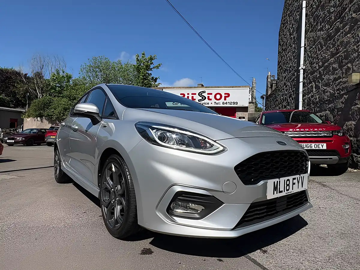 Used 2018 Ford Fiesta ST-Line Silver - Interior and Exterior details 17