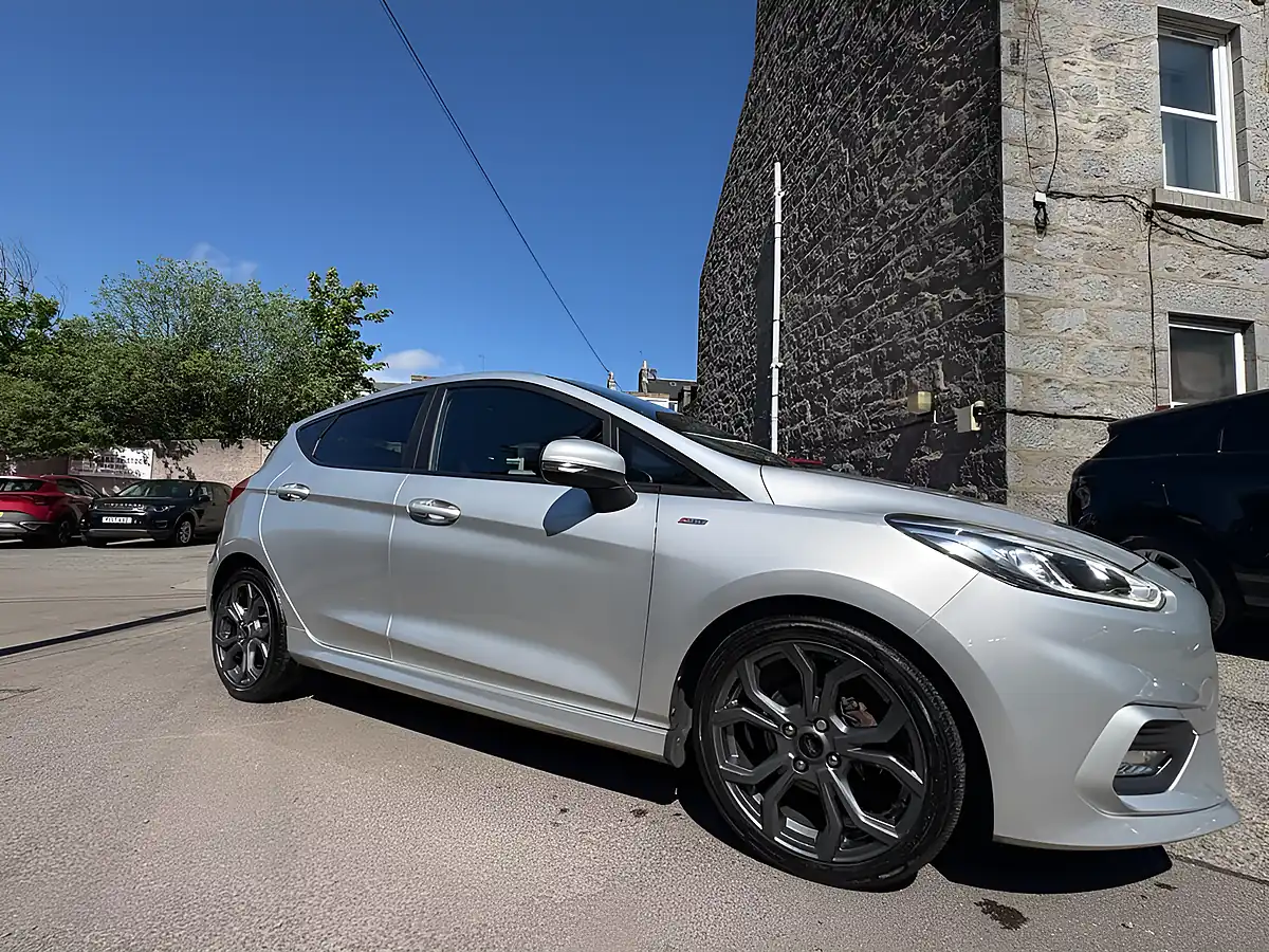 Used 2018 Ford Fiesta ST-Line Silver - Interior and Exterior details 20