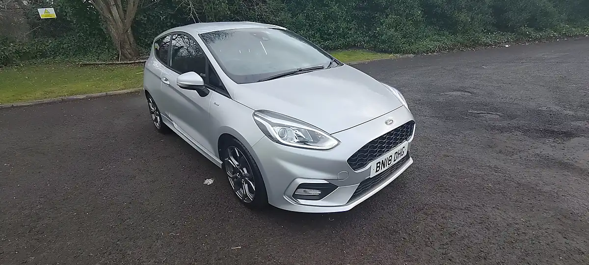 Used 2018 Ford Fiesta ST-Line Silver - Interior and Exterior details 7
