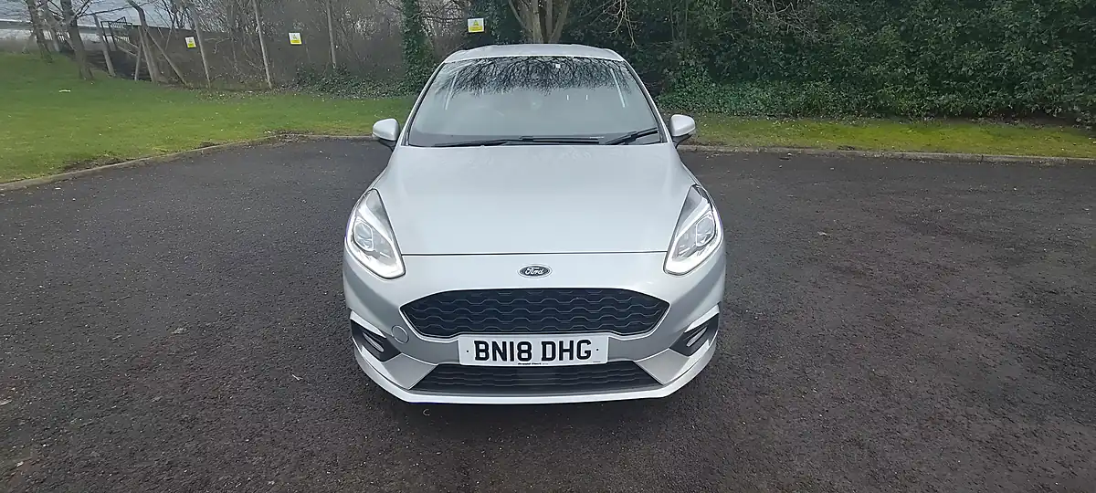 Used 2018 Ford Fiesta ST-Line Silver - Interior and Exterior details 8