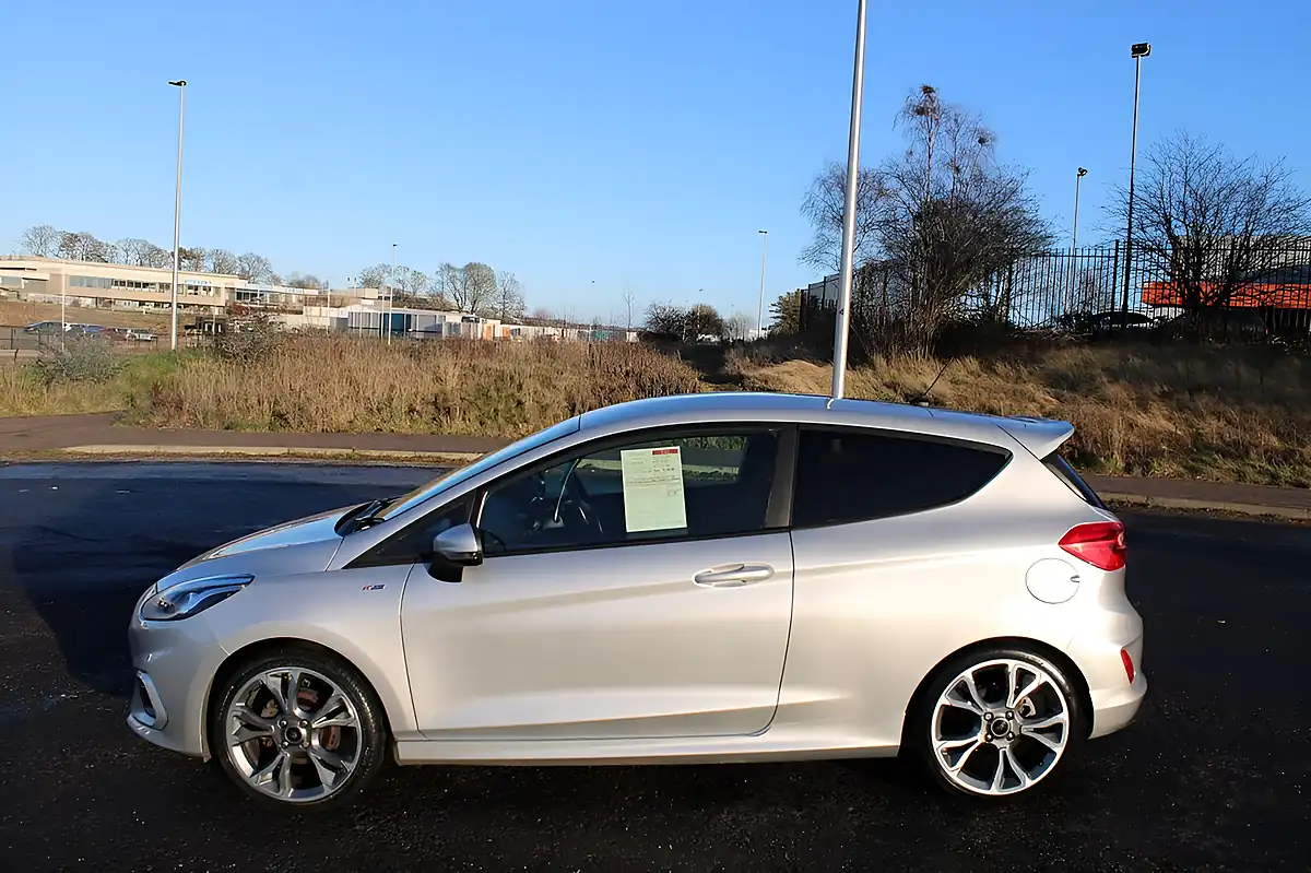 Used 2018 Ford Fiesta ST-Line Silver - Interior and Exterior details 8