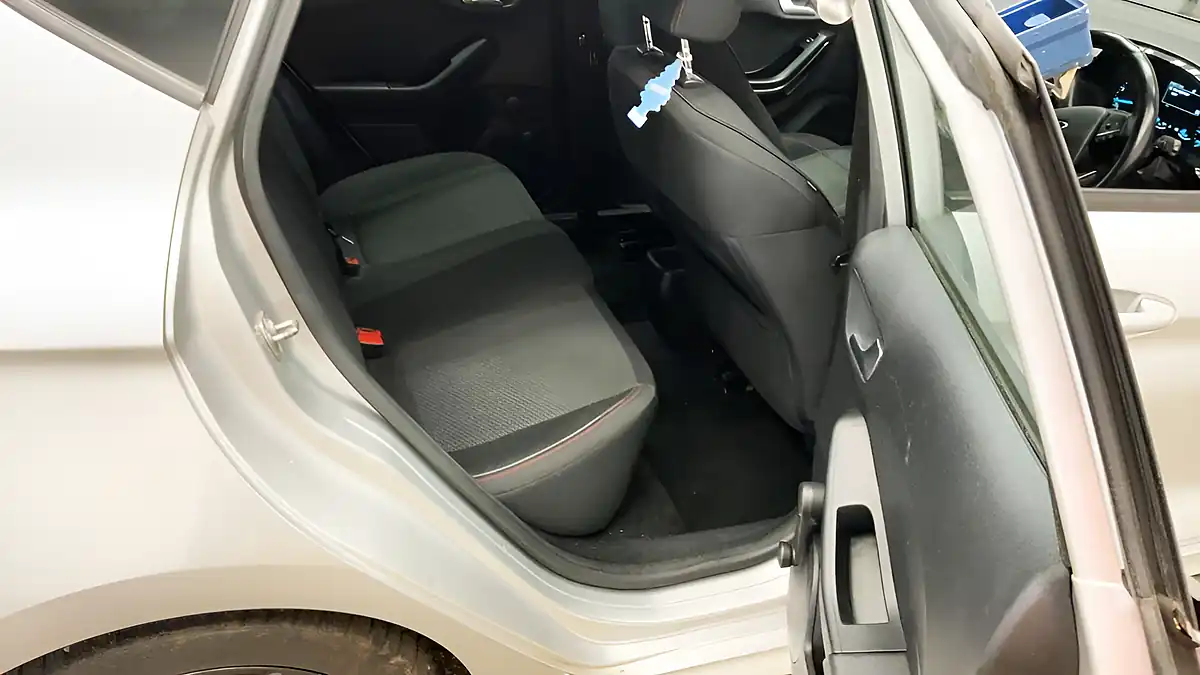 Used 2018 Ford Fiesta ST-Line Silver - Interior and Exterior details 12