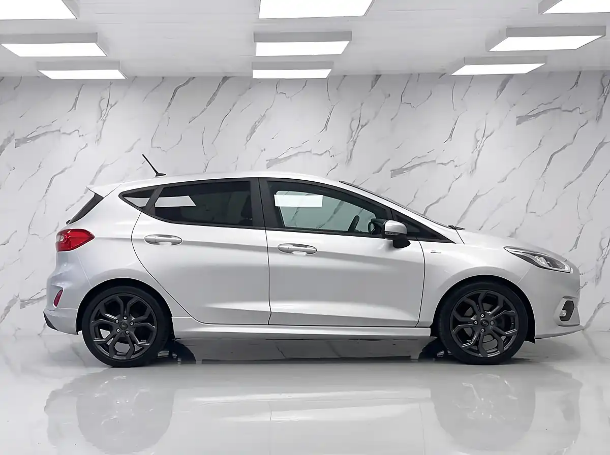 Used 2018 Ford Fiesta ST-Line Silver - Interior and Exterior details 9