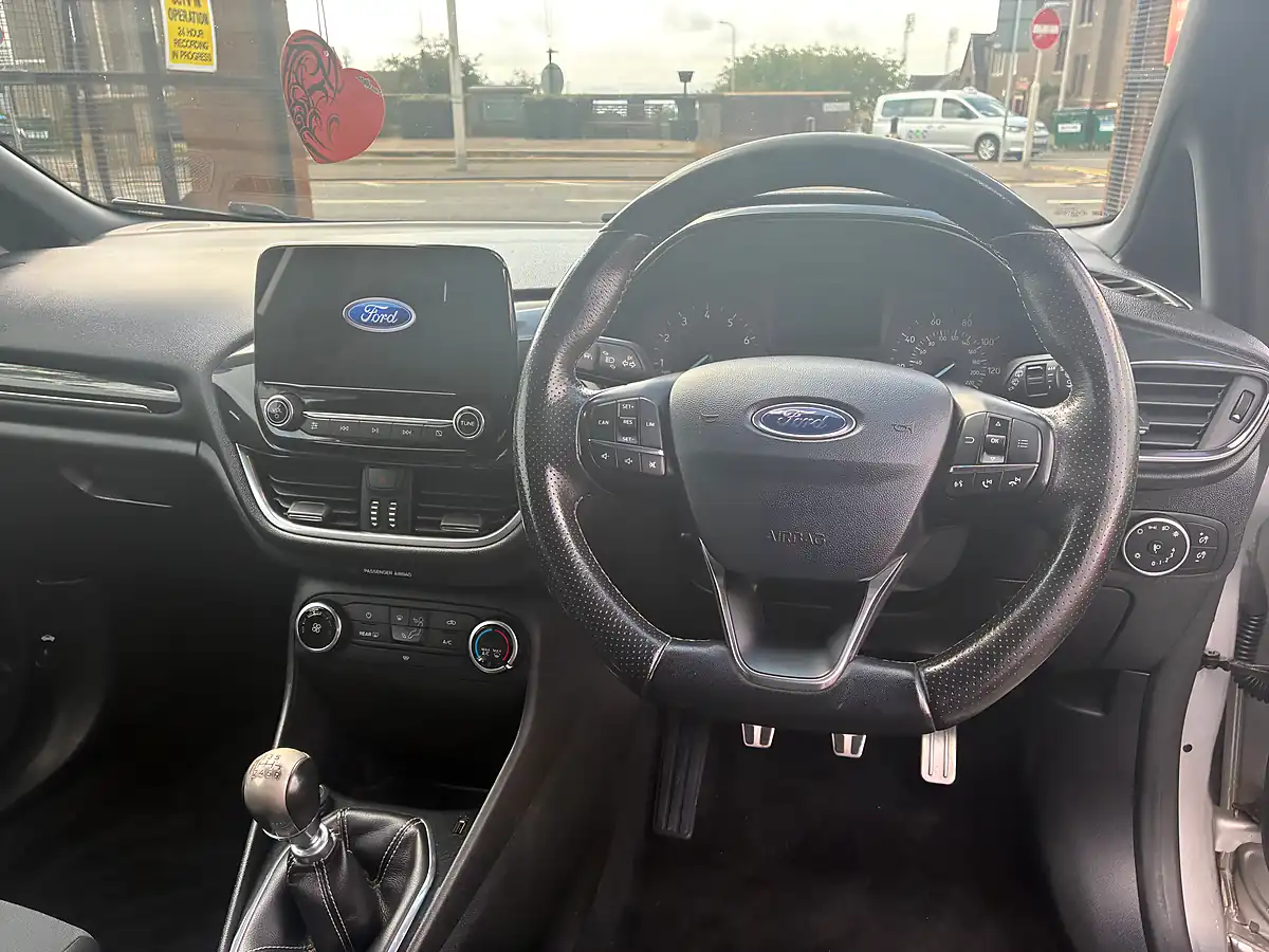 Used 2018 Ford Fiesta ST-Line Silver - Interior and Exterior details 14