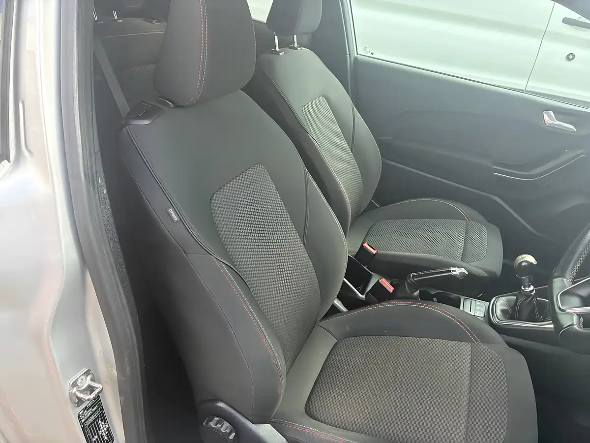 Used 2018 Ford Fiesta ST-Line Silver - Interior and Exterior details 15