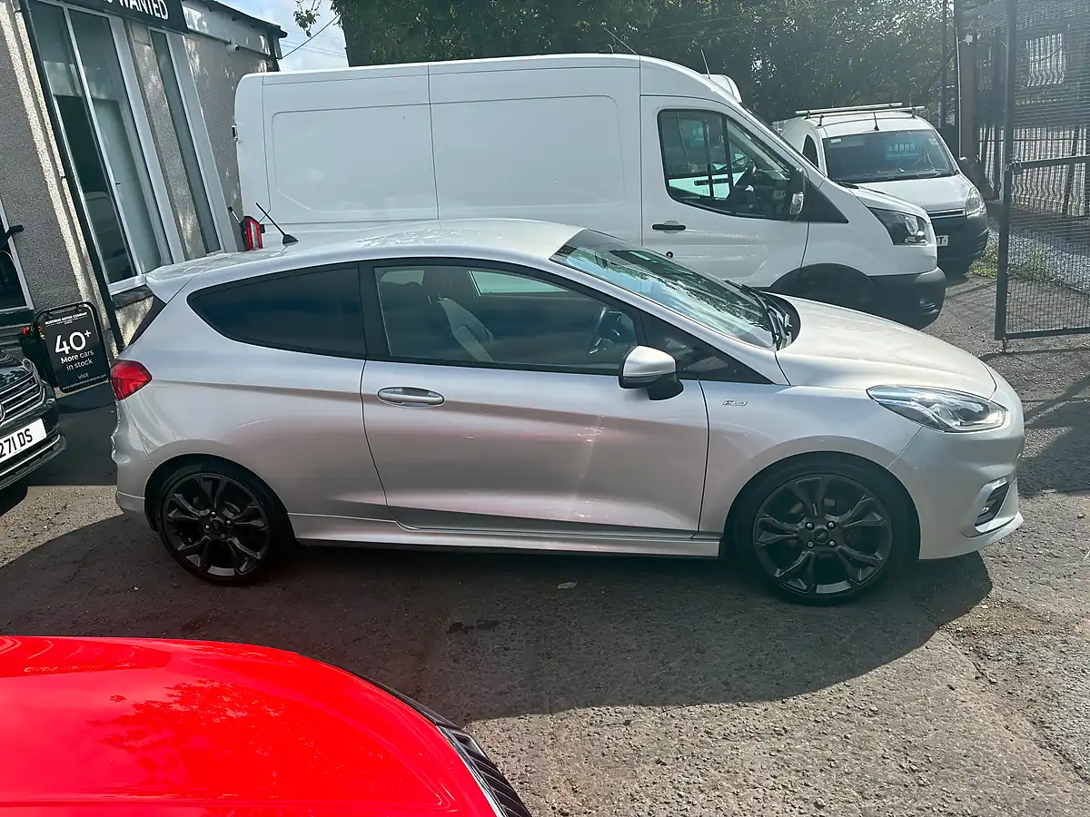 Used 2018 Ford Fiesta ST-Line Silver - Interior and Exterior details 2