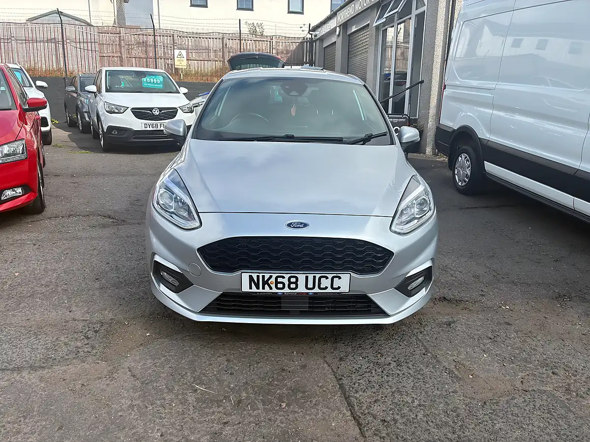 Used 2018 Ford Fiesta ST-Line Silver - Interior and Exterior details 8