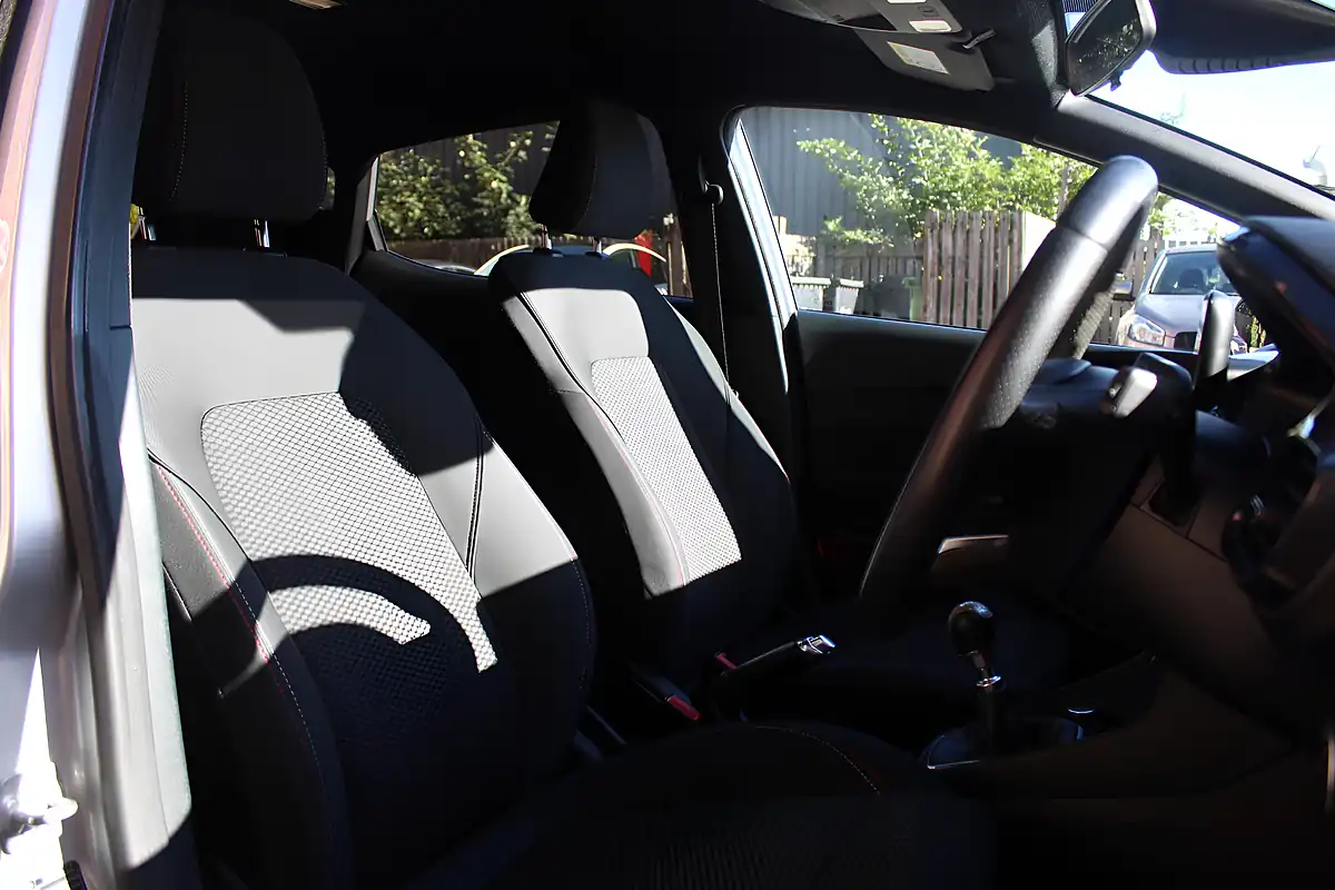 Used 2018 Ford Fiesta ST-Line Silver - Interior and Exterior details 11