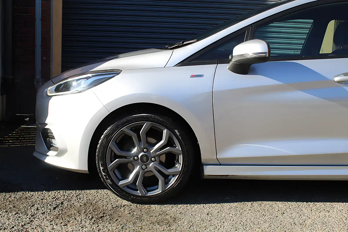 Used 2018 Ford Fiesta ST-Line Silver - Interior and Exterior details 4