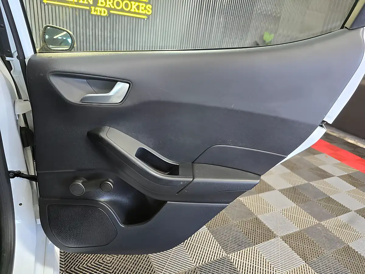 Used 2018 Ford Fiesta ST-Line White - Interior and Exterior details 17