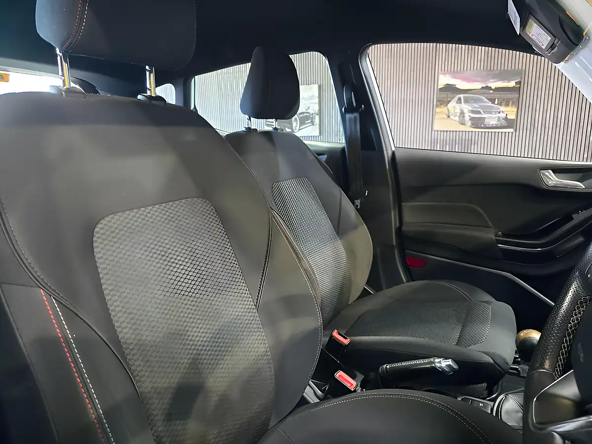 Used 2018 Ford Fiesta ST-Line White - Interior and Exterior details 19