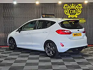 Used 2018 Ford Fiesta ST-Line White - Interior and Exterior details 5