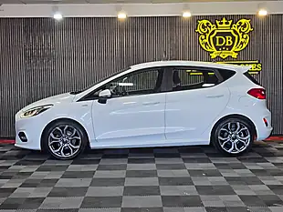 Used 2018 Ford Fiesta ST-Line White - Interior and Exterior details 6
