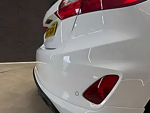 Used 2018 Ford Fiesta ST-Line White - Interior and Exterior details 11