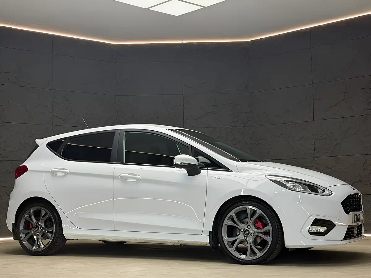 Used 2018 Ford Fiesta ST-Line White - Interior and Exterior details 5