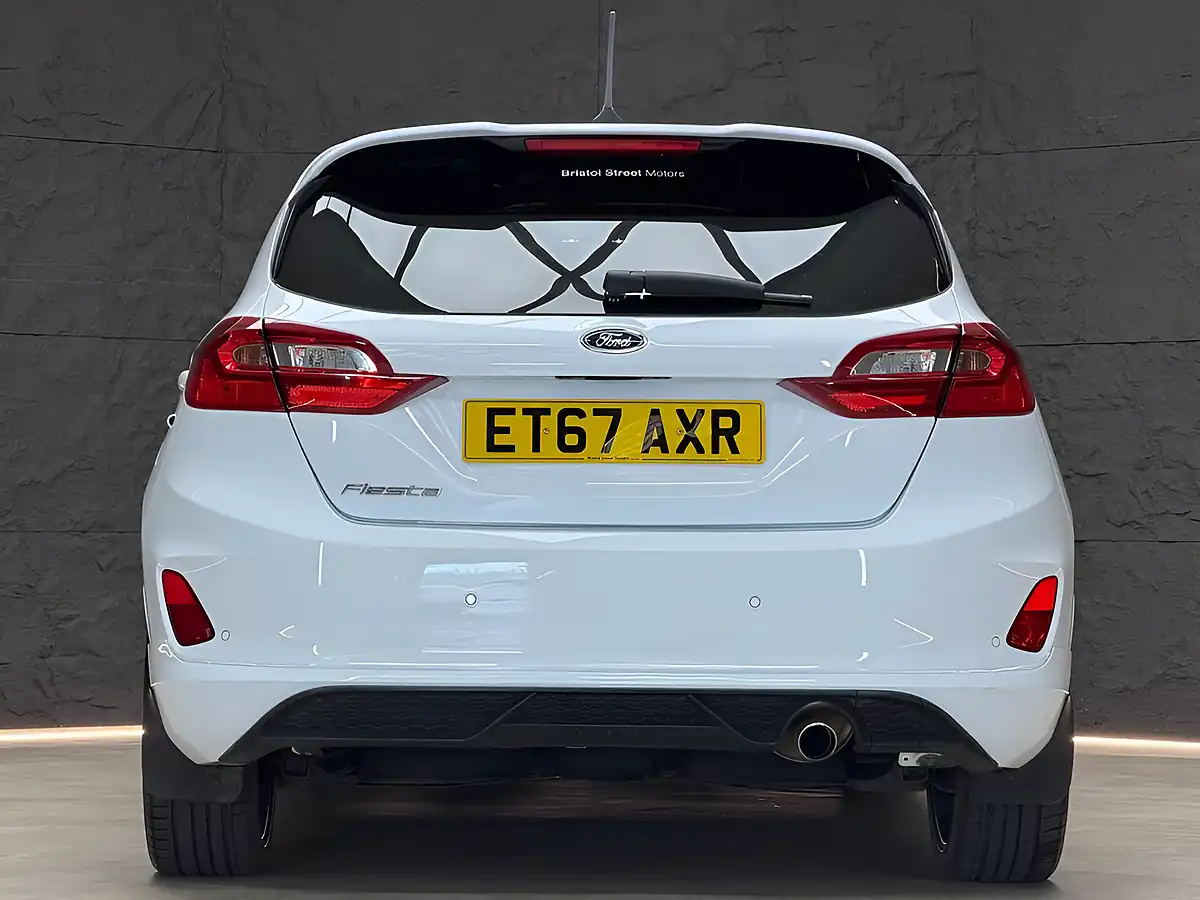 Used 2018 Ford Fiesta ST-Line White - Interior and Exterior details 9
