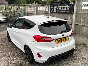 Used 2018 Ford Fiesta ST-Line White - Interior and Exterior details 14