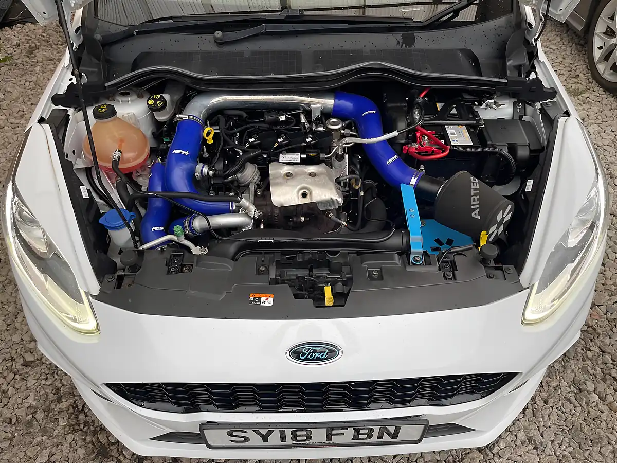 Used 2018 Ford Fiesta ST-Line White - Interior and Exterior details 19