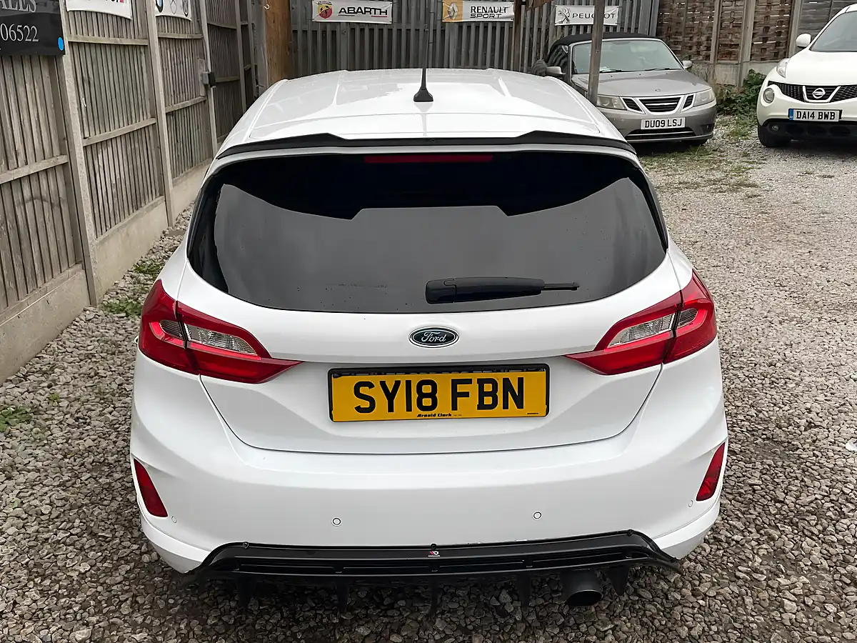 Used 2018 Ford Fiesta ST-Line White - Interior and Exterior details 8