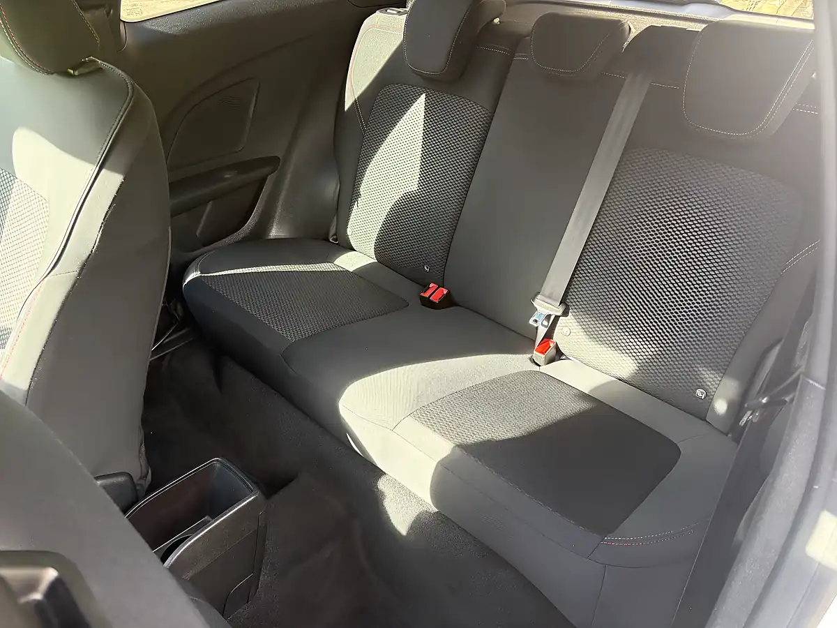 Used 2018 Ford Fiesta ST-Line White - Interior and Exterior details 16