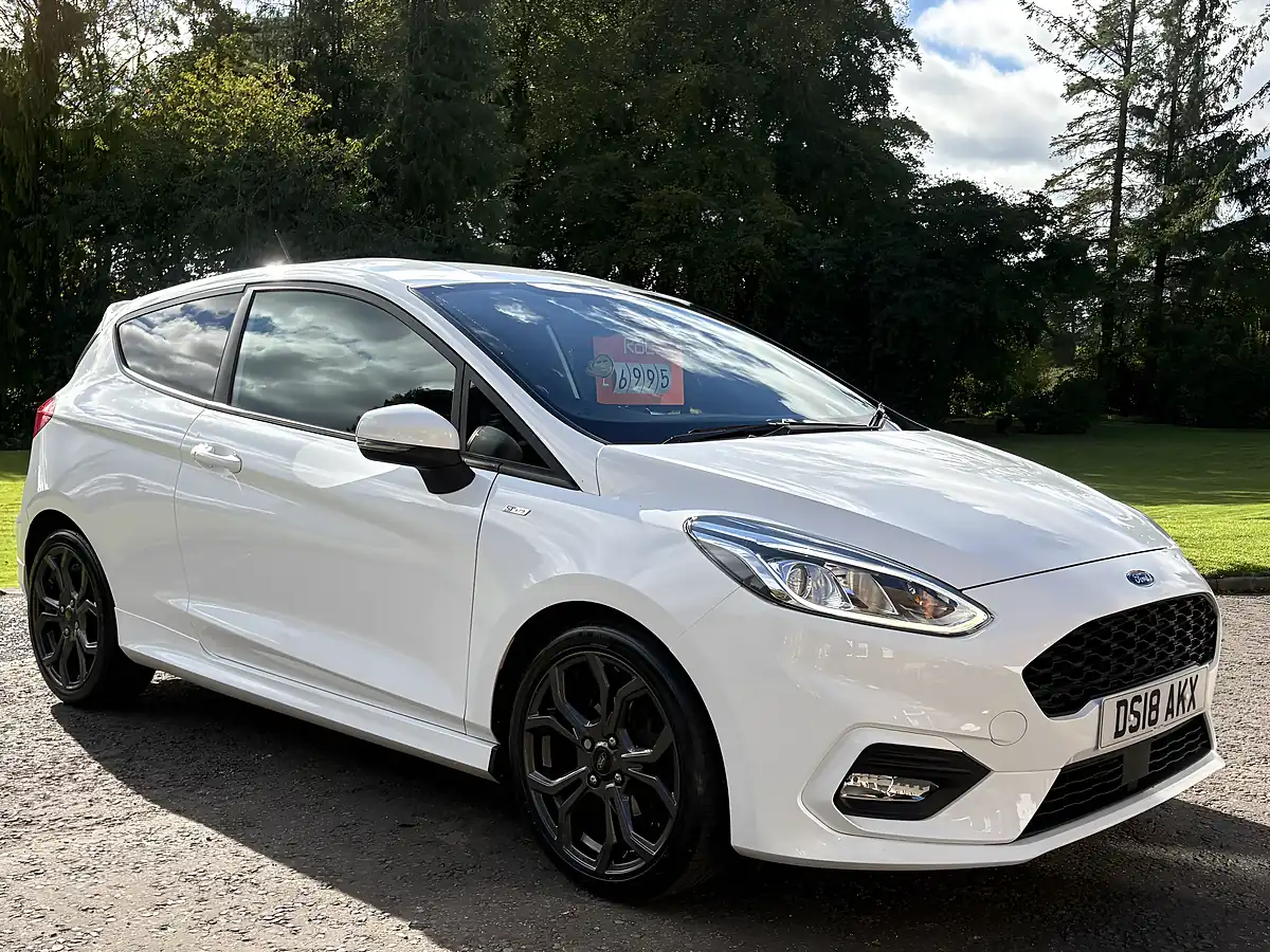 Used 2018 Ford Fiesta ST-Line White - Interior and Exterior details 3