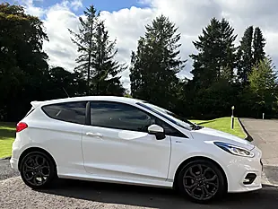 Used 2018 Ford Fiesta ST-Line White - Interior and Exterior details 6