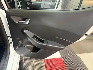 Used 2018 Ford Fiesta ST-Line White - Interior and Exterior details 13