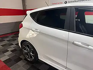 Used 2018 Ford Fiesta ST-Line White - Interior and Exterior details 6