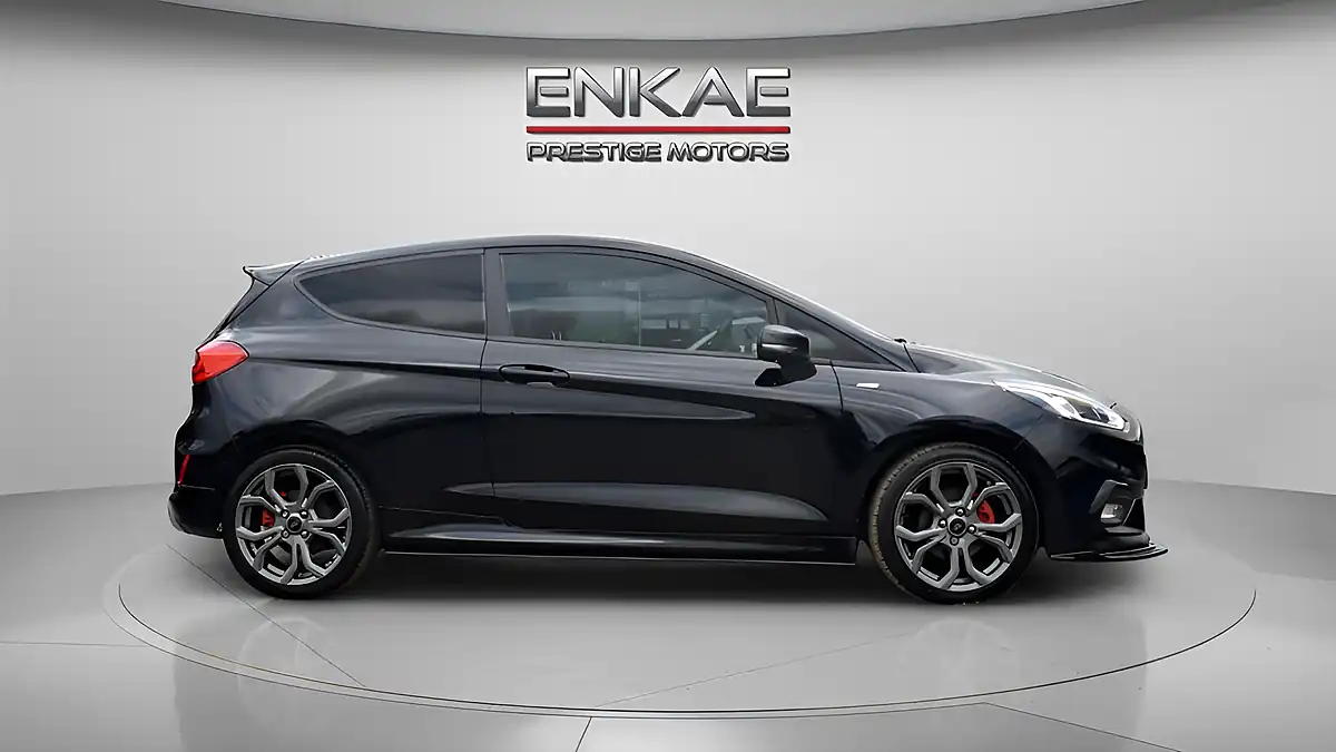 Used 2018 Ford Fiesta ST-Line X Black - Interior and Exterior details 5