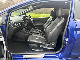 Used 2018 Ford Fiesta ST-Line X Blue - Interior and Exterior details 6