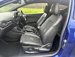 Used 2018 Ford Fiesta ST-Line X Blue - Interior and Exterior details 9