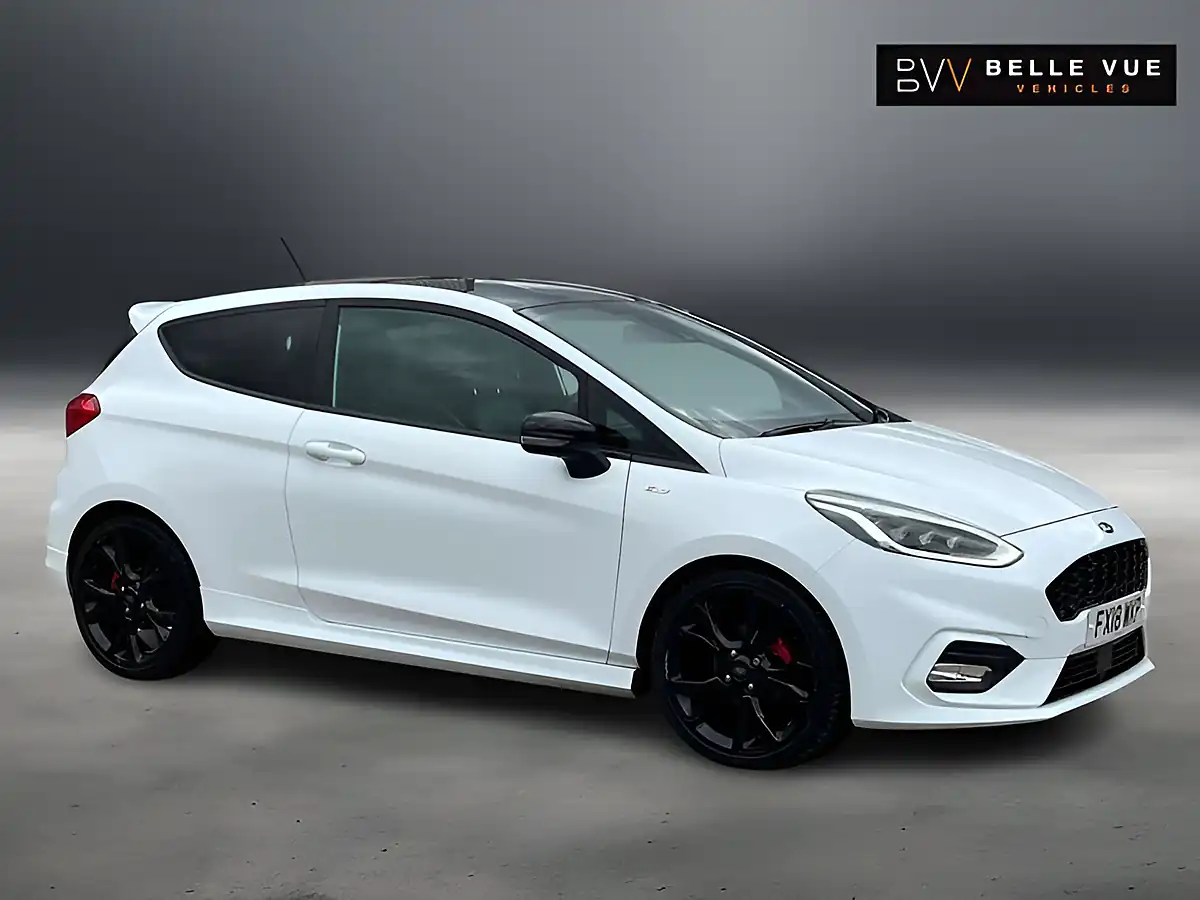 Used 2018 Ford Fiesta ST-Line X Frozen White - Interior and Exterior details 3