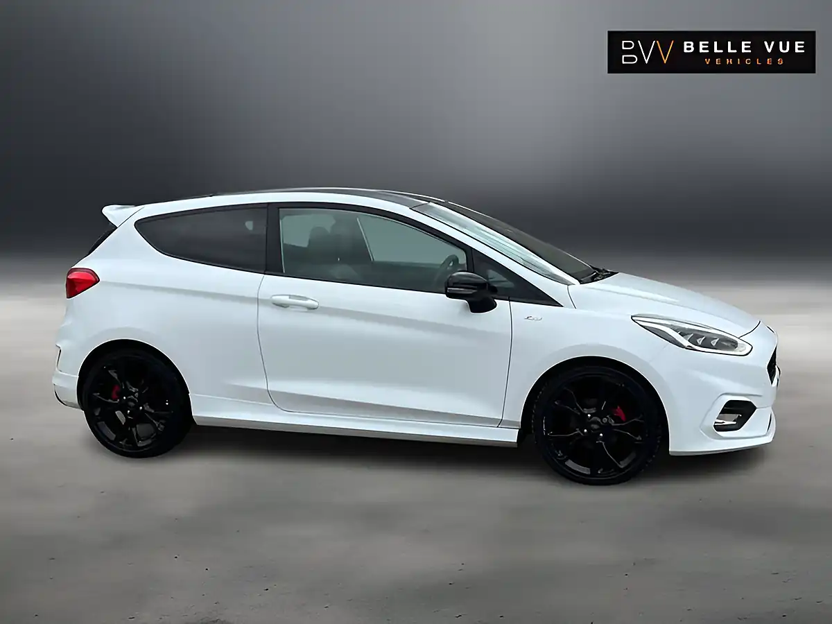 Used 2018 Ford Fiesta ST-Line X Frozen White - Interior and Exterior details 4