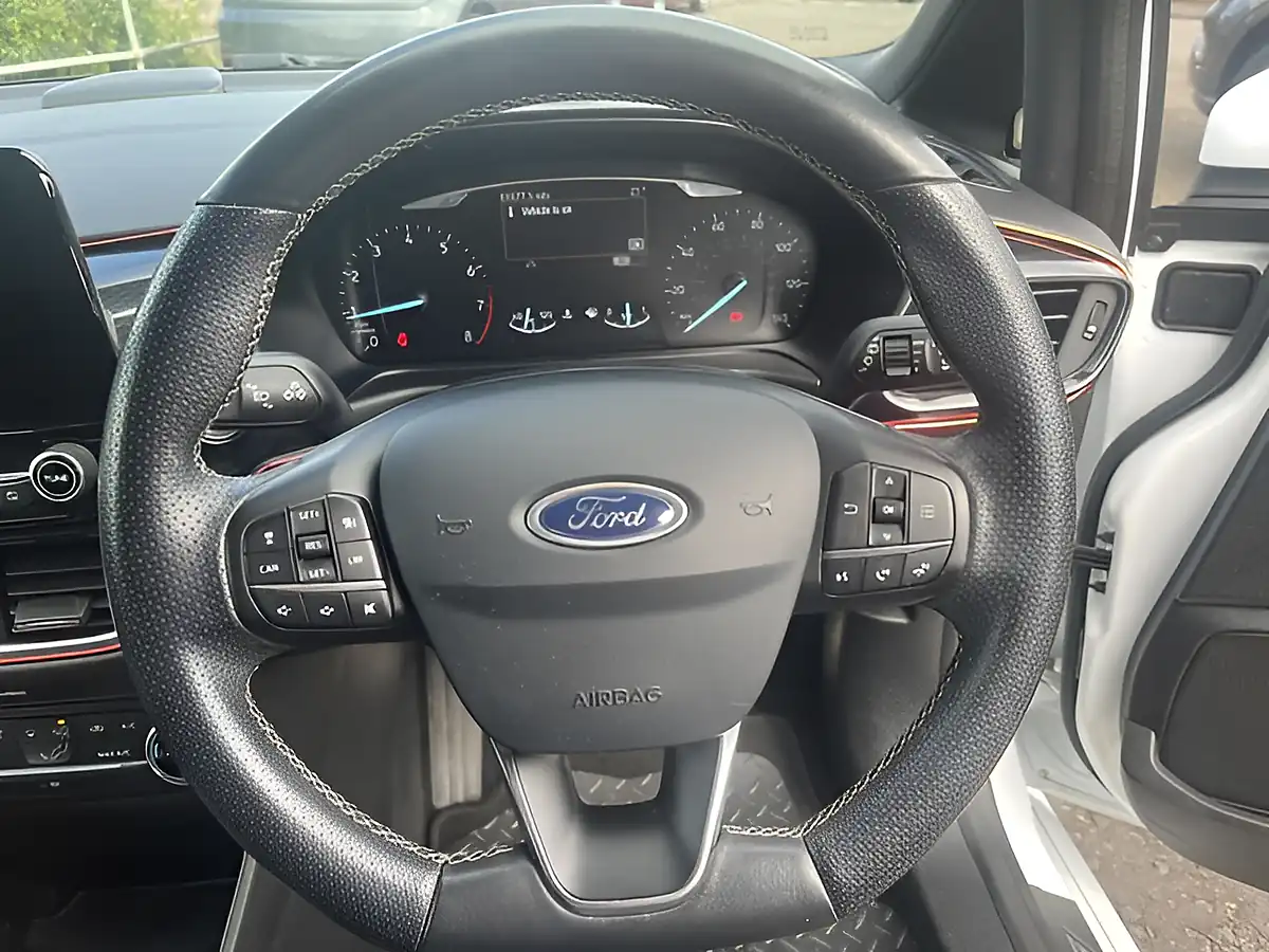 Used 2018 Ford Fiesta ST-Line X White - Interior and Exterior details 18