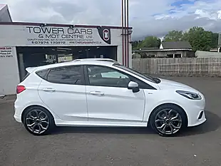 Used 2018 Ford Fiesta ST-Line X White - Interior and Exterior details 3