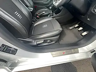 Used 2018 Ford Fiesta ST-Line X White - Interior and Exterior details 8