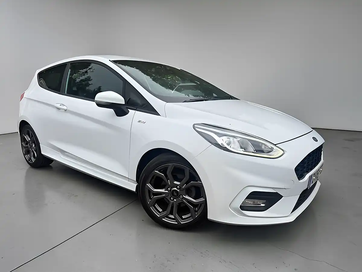 Used 2018 Ford Fiesta ST-Line X White - Interior and Exterior details 2