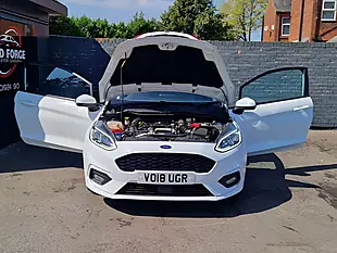 Used 2018 Ford Fiesta ST-Line X White - Interior and Exterior details 10