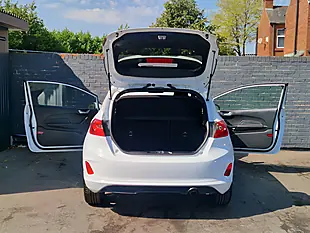 Used 2018 Ford Fiesta ST-Line X White - Interior and Exterior details 12